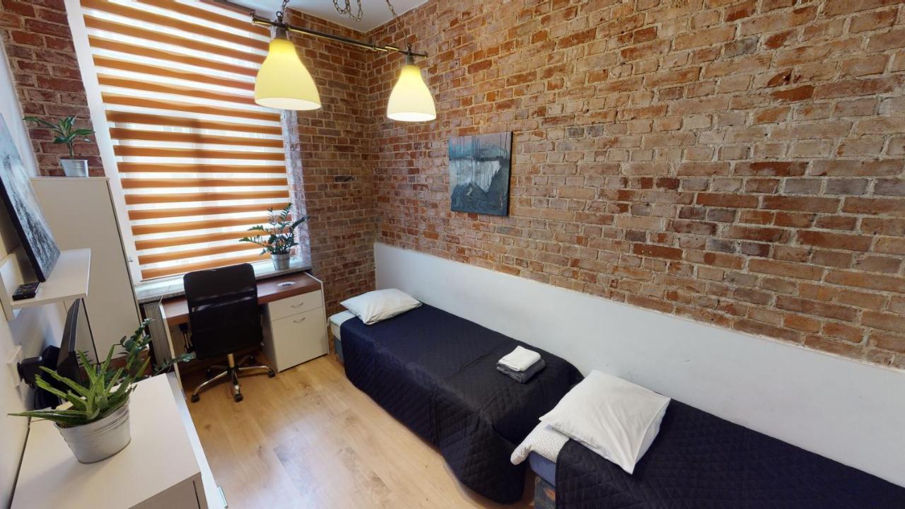 Studio Lofty Komuny Paryskiej 62 Wrocław Exterior foto